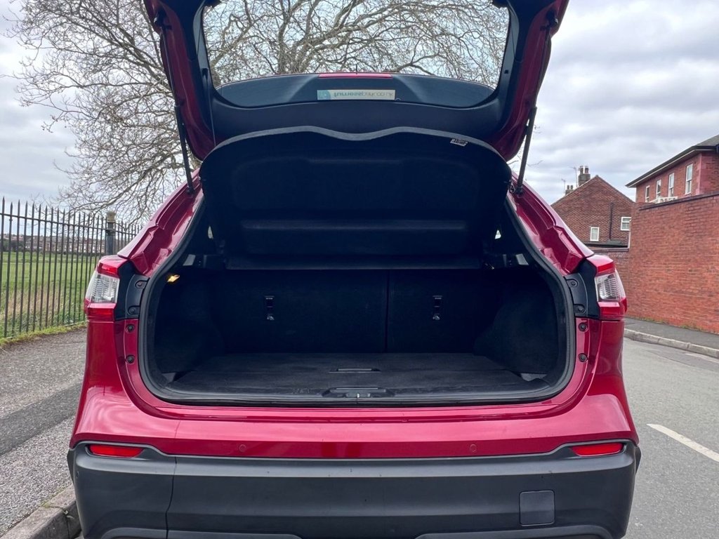 Used Nissan Qashqai 2017 for sale - 78110777: Photo 16