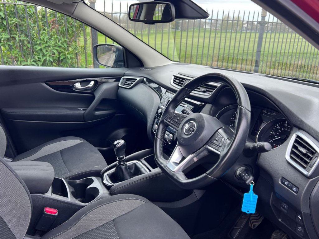 Used Nissan Qashqai 2017 for sale - 78110777: Photo 2