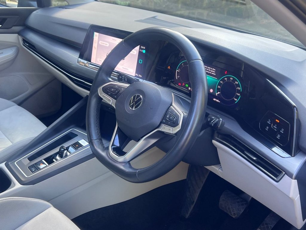 Used Volkswagen Golf 2021 for sale - 77748058: Photo 2