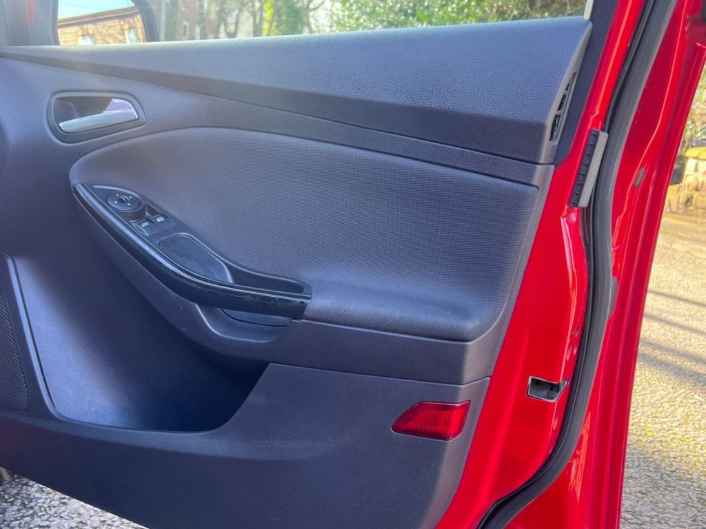 Used Ford Focus 2012 for sale - 77655278: Photo 20