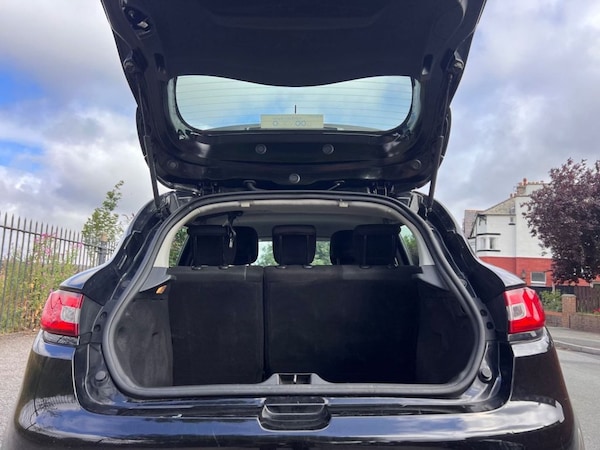 Used Renault Clio 2015 for sale - 75548820: Photo 13