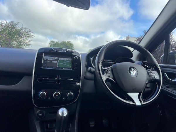 Used Renault Clio 2015 for sale - 75548820: Photo 21