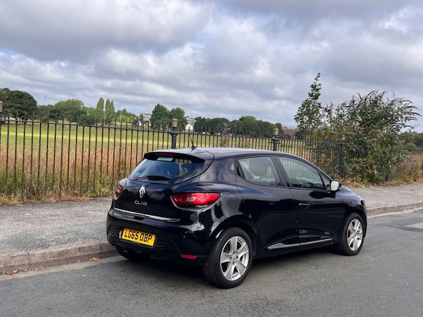 Used Renault Clio 2015 for sale - 75548820: Photo 6
