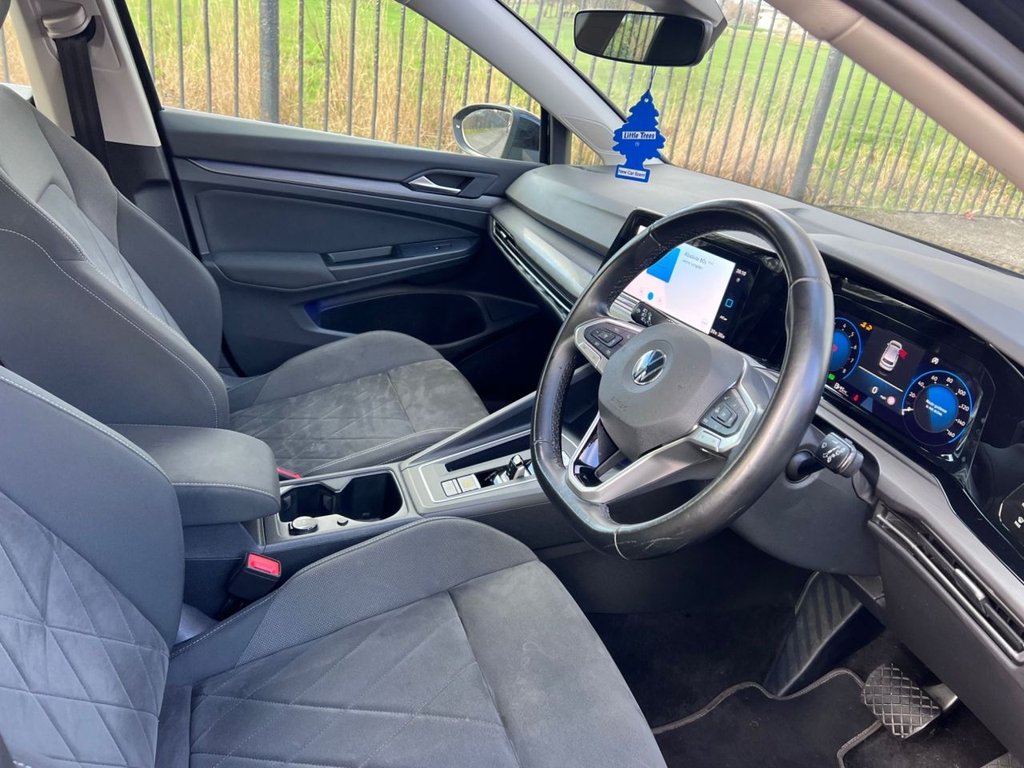 Used Volkswagen Golf 2020 for sale - 77080439: Photo 2