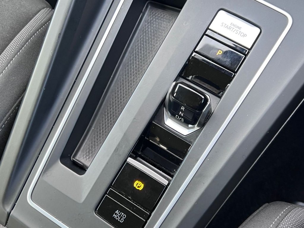 Used Volkswagen Golf 2020 for sale - 77080439: Photo 21