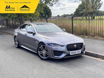 2019 (69) - 2.0 D180 R-Dynamic SE Saloon 4dr Diesel Auto Euro 6 (s/s) (180 ps)