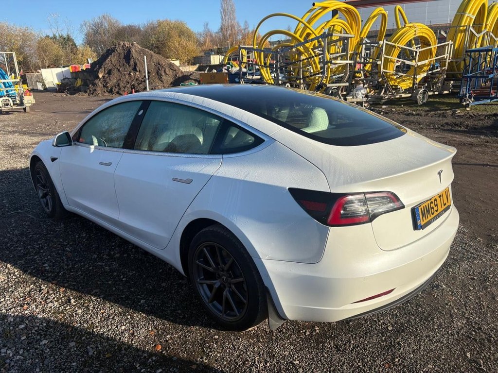 Used Tesla Model 3 2020 for sale - 76867657: Photo 6
