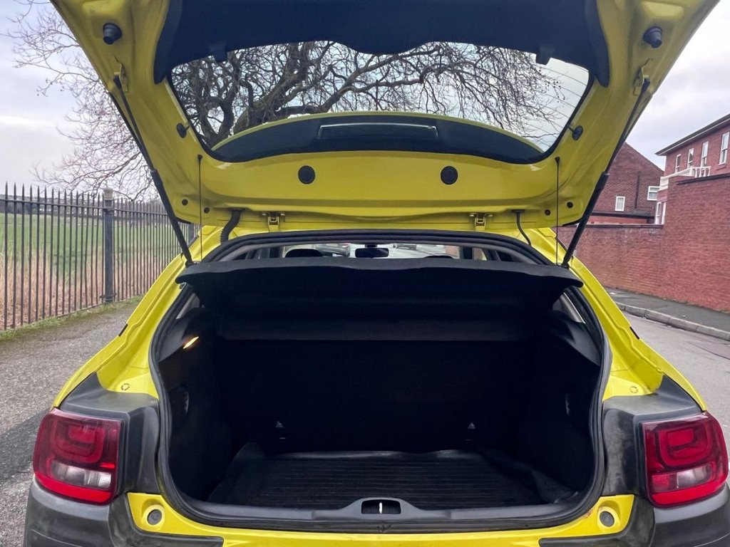 Used Citroen C4 Cactus 2016 for sale - 77408693: Photo 14