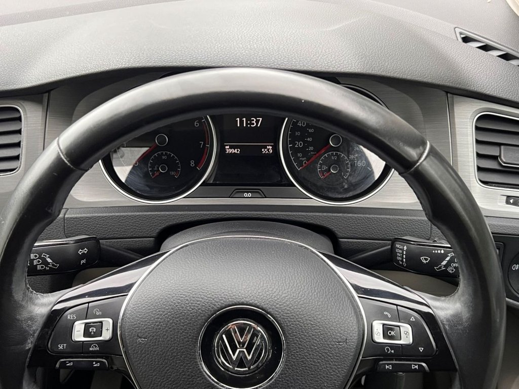 Used Volkswagen Golf 2013 for sale - 76883161: Photo 17