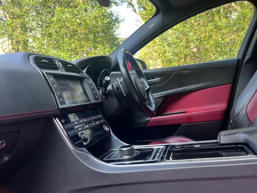 Used Jaguar XE 2018 for sale - 77976439: Photo 13