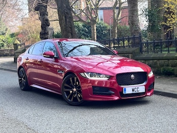 Used Jaguar XE 2018 for sale - 77976439: Photo