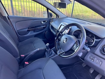 Used Renault Clio 2013 for sale - 77089257: Photo