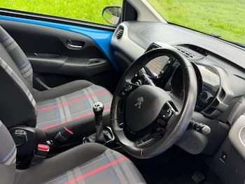 Used Peugeot 108 2016 for sale - 79755460: Photo