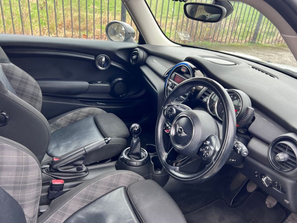 Used MINI Hatch 2016 for sale - 77593957: Photo 2