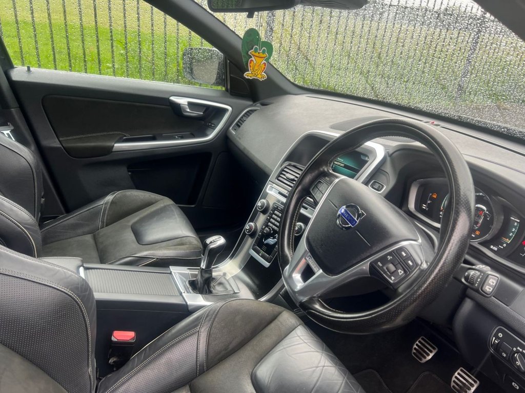 Used Volvo XC60 2016 for sale - 76266533: Photo 2