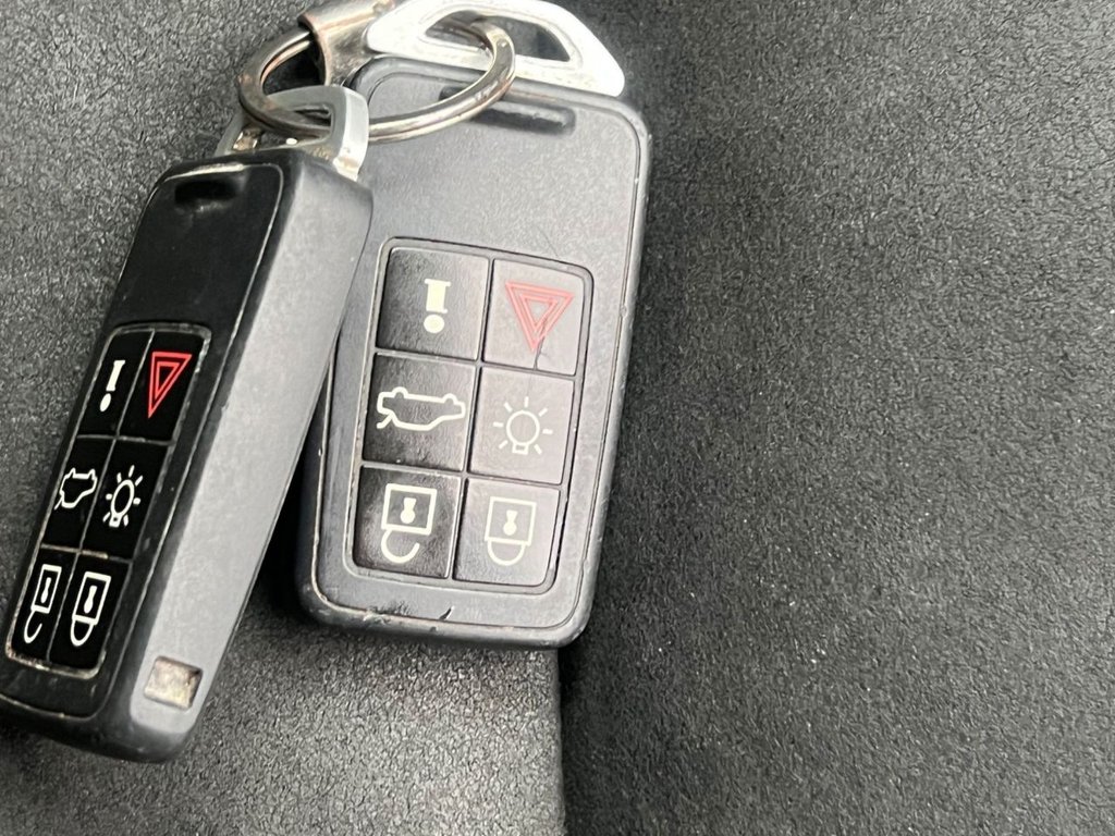 Used Volvo XC60 2016 for sale - 76266533: Photo 29