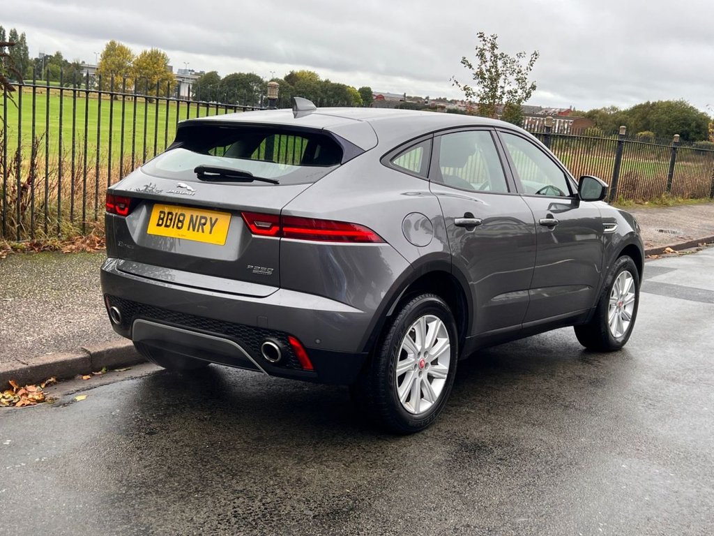 Used Jaguar E-Pace 2018 for sale - 76396009: Photo 6