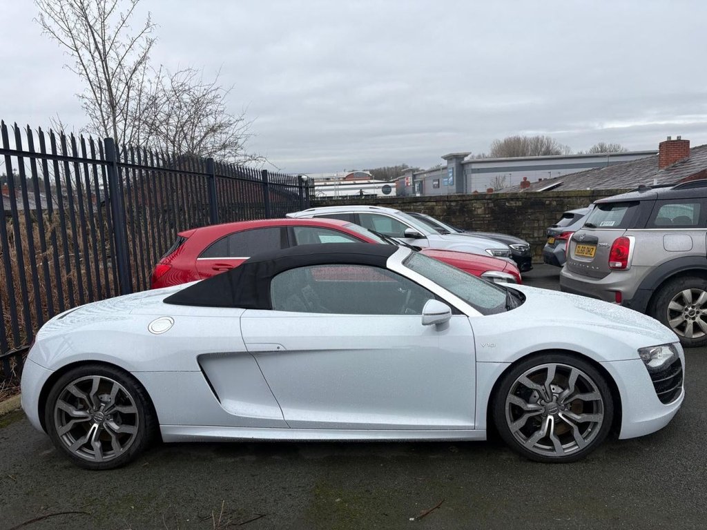 Used Audi R8 2012 for sale - 77436369: Photo 4