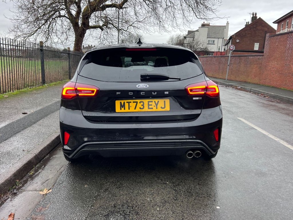 Used Ford Focus 2023 for sale - 76934480: Photo 11