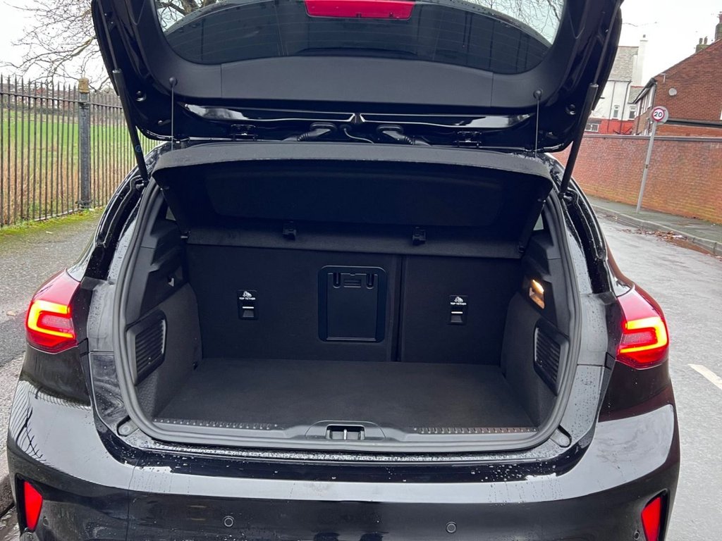 Used Ford Focus 2023 for sale - 76934480: Photo 14