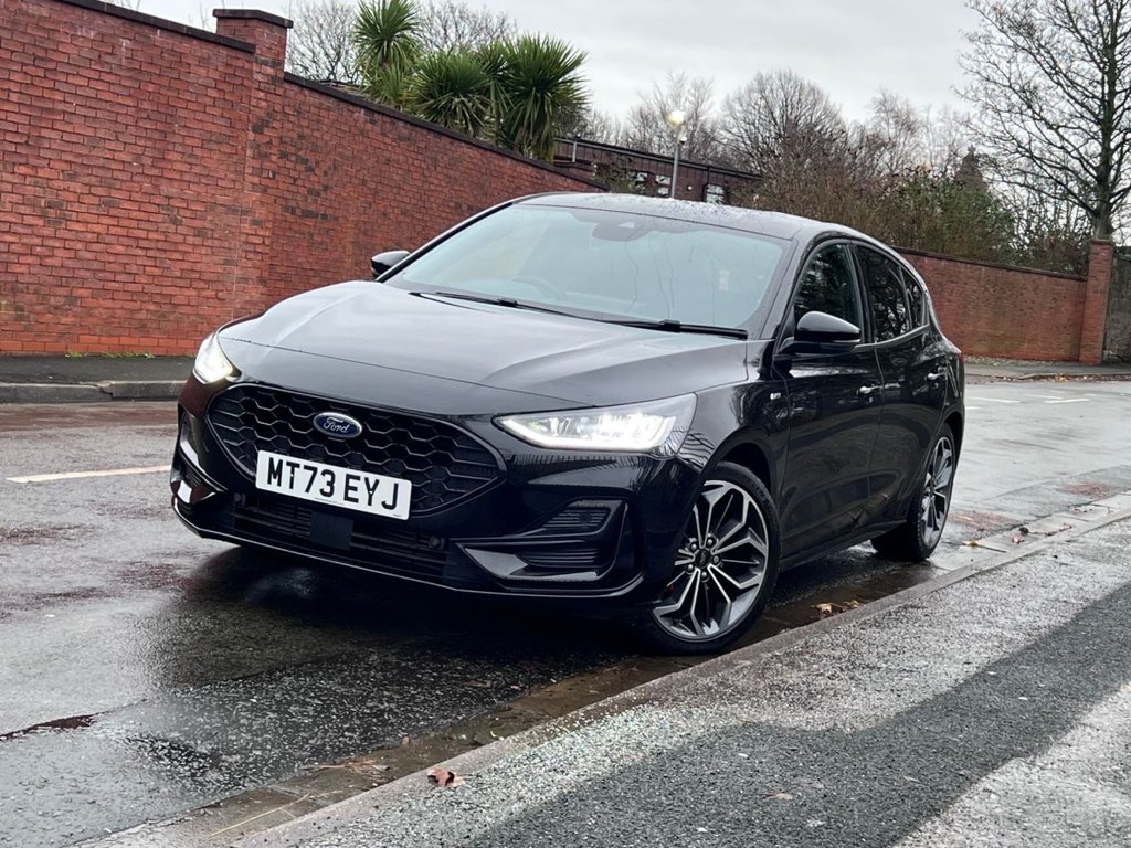 Used Ford Focus 2023 for sale - 76934480: Photo 3