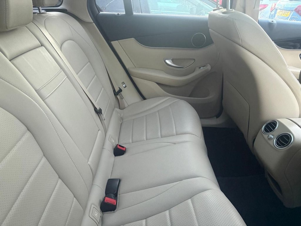 Used Mercedes-Benz GLC 2017 for sale - 77394774: Photo 5