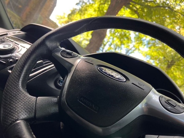 Used Ford Focus 2014 for sale - 76040189: Photo 24