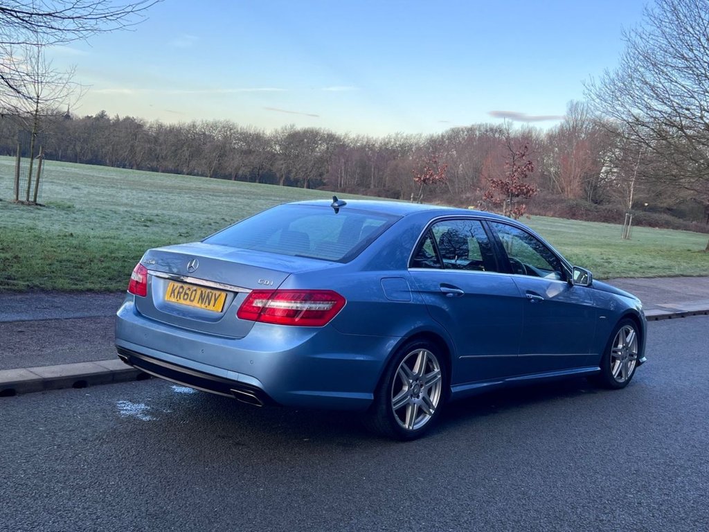 Used Mercedes-Benz E Class 2011 for sale - 77199885: Photo 6