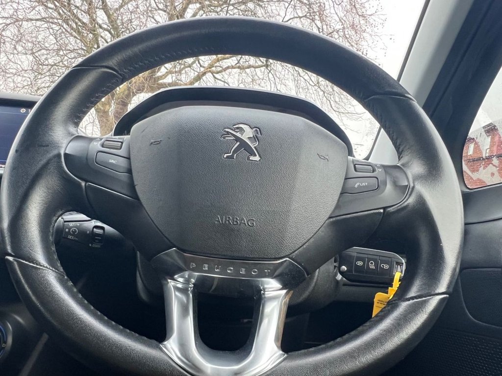 Used Peugeot 208 2017 for sale - 77014457: Photo 21