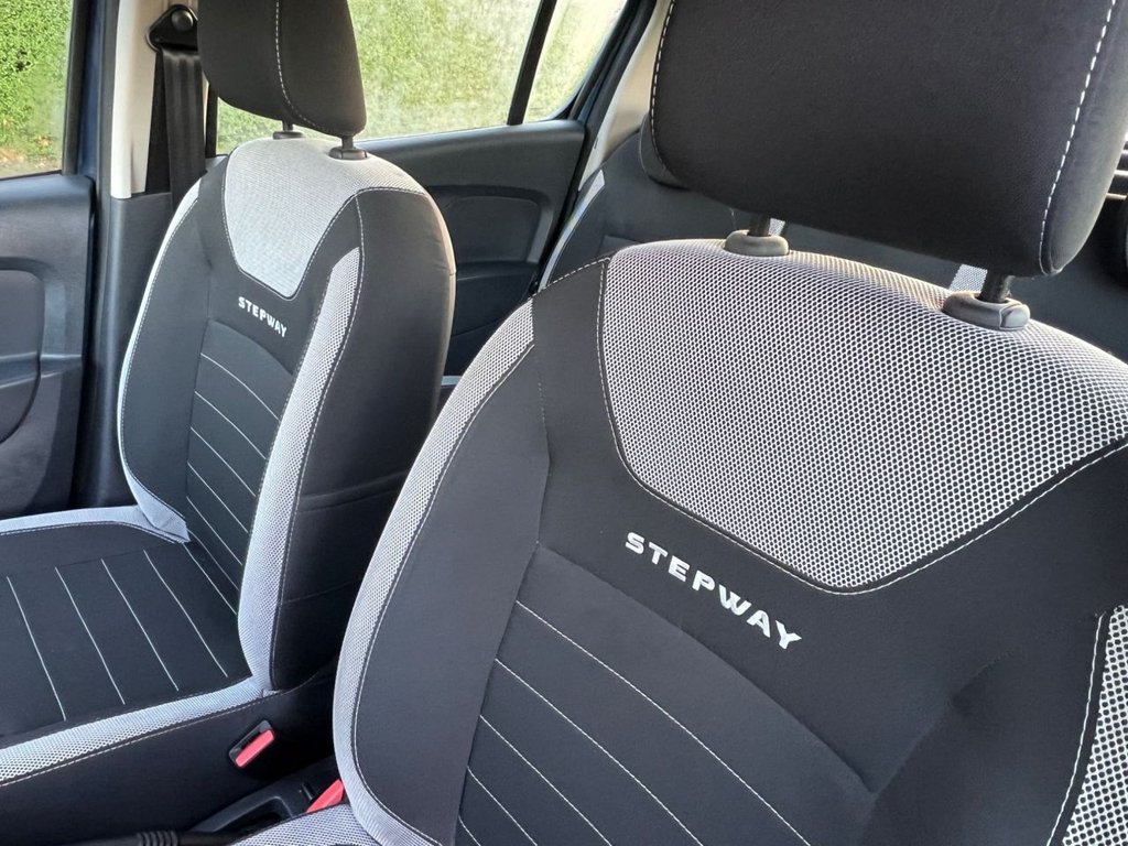 Used Dacia Sandero 2020 for sale - 76784202: Photo 13