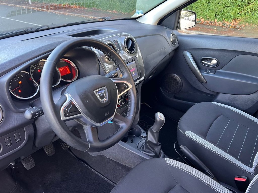 Used Dacia Sandero 2020 for sale - 76784202: Photo 2