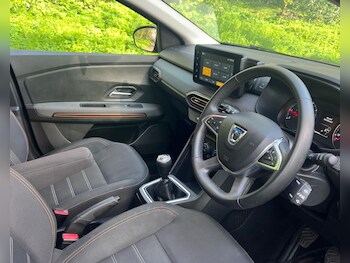 Used Dacia Sandero Stepway 2022 for sale - 78166999: Photo