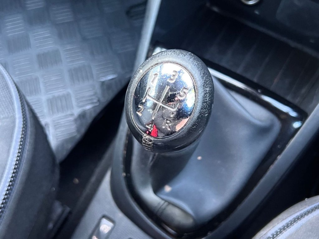 Used Renault Captur 2015 for sale - 77089255: Photo 16