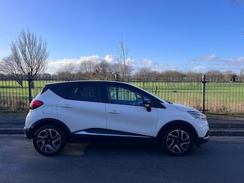 Used Renault Captur 2015 for sale - 77089255: Photo