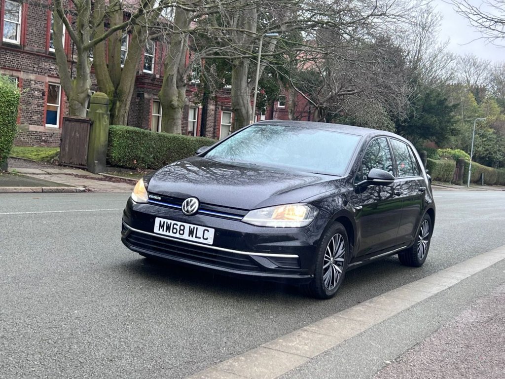 Used Volkswagen Golf 2018 for sale - 77533995: Photo 8