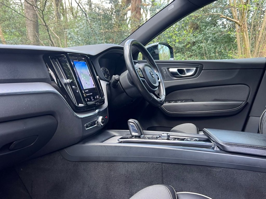 Used Volvo XC60 2021 for sale - 78016823: Photo 15