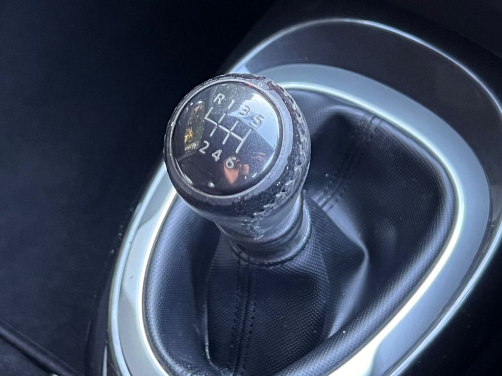 Used Nissan Juke 2015 for sale - 76642288: Photo 17