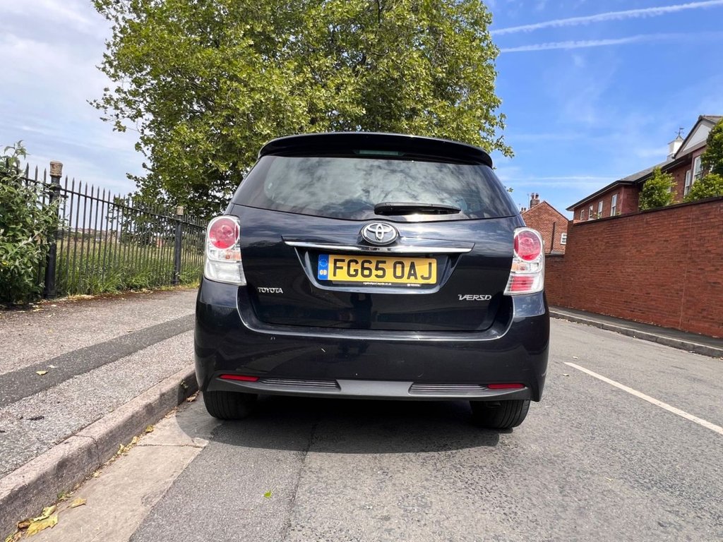 Used Toyota Verso 2015 for sale - 76323248: Photo 11