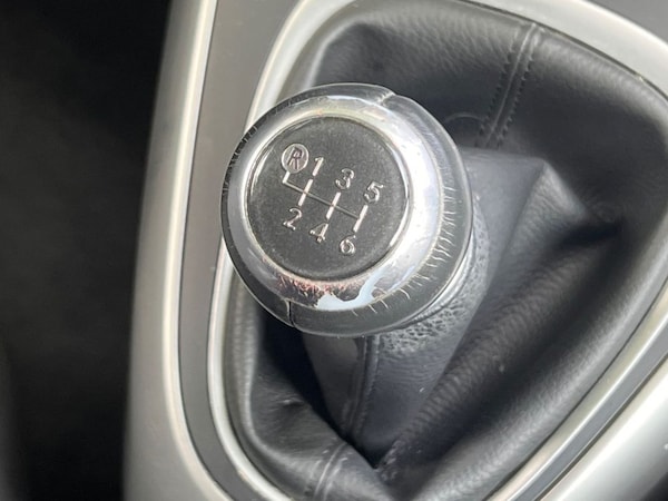 Used Toyota Verso 2015 for sale - 76323248: Photo 18