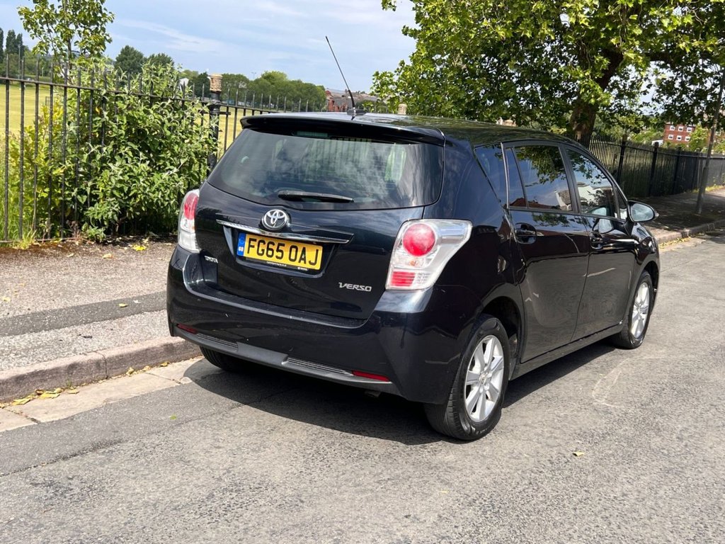 Used Toyota Verso 2015 for sale - 76323248: Photo 6