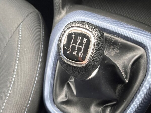 Used Hyundai i10 2016 for sale - 76210896: Photo 16