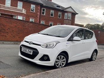 Used Hyundai i10 2016 for sale - 76210896: Photo 3