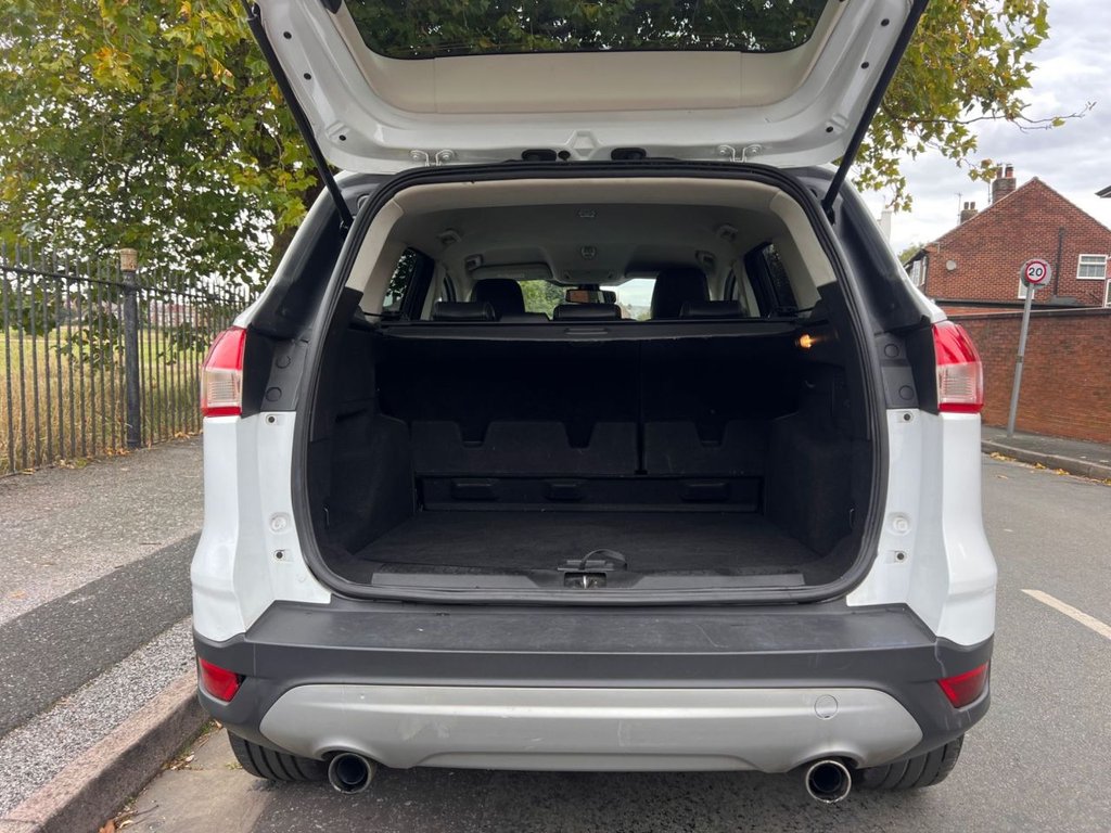 Used Ford Kuga 2014 for sale - 76080417: Photo 14