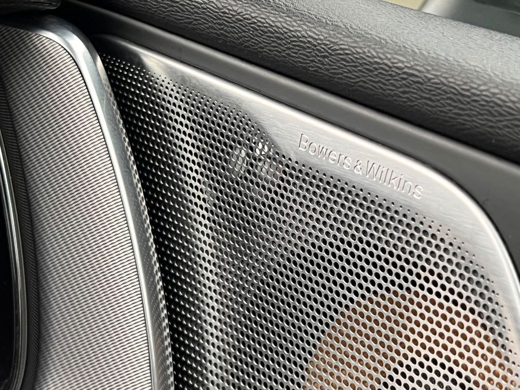 Used Volvo XC60 2019 for sale - 76883177: Photo 29