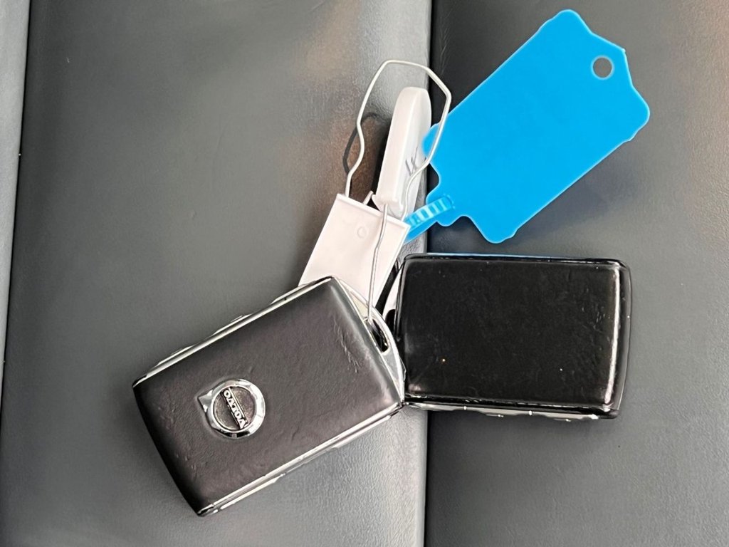 Used Volvo XC60 2019 for sale - 76883177: Photo 37