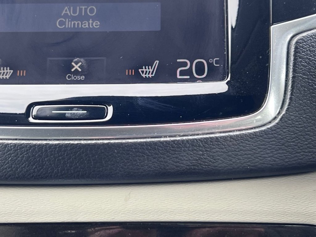 Used Volvo XC90 2017 for sale - 77919979: Photo 23