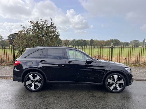 Used Mercedes-Benz GLC 2018 for sale - 75974245: Photo 5