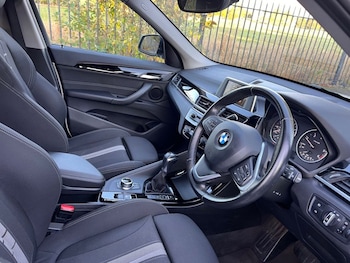 Used BMW X1 2017 for sale - 75937373: Photo