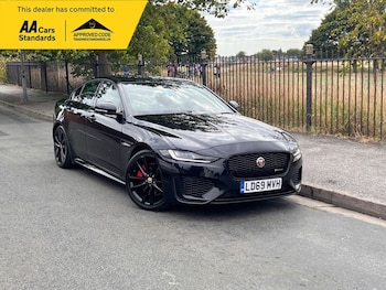 2020 (69) - 2.0 P250i R-Dynamic S Saloon 4dr Petrol Auto Euro 6 (s/s) (250 ps)