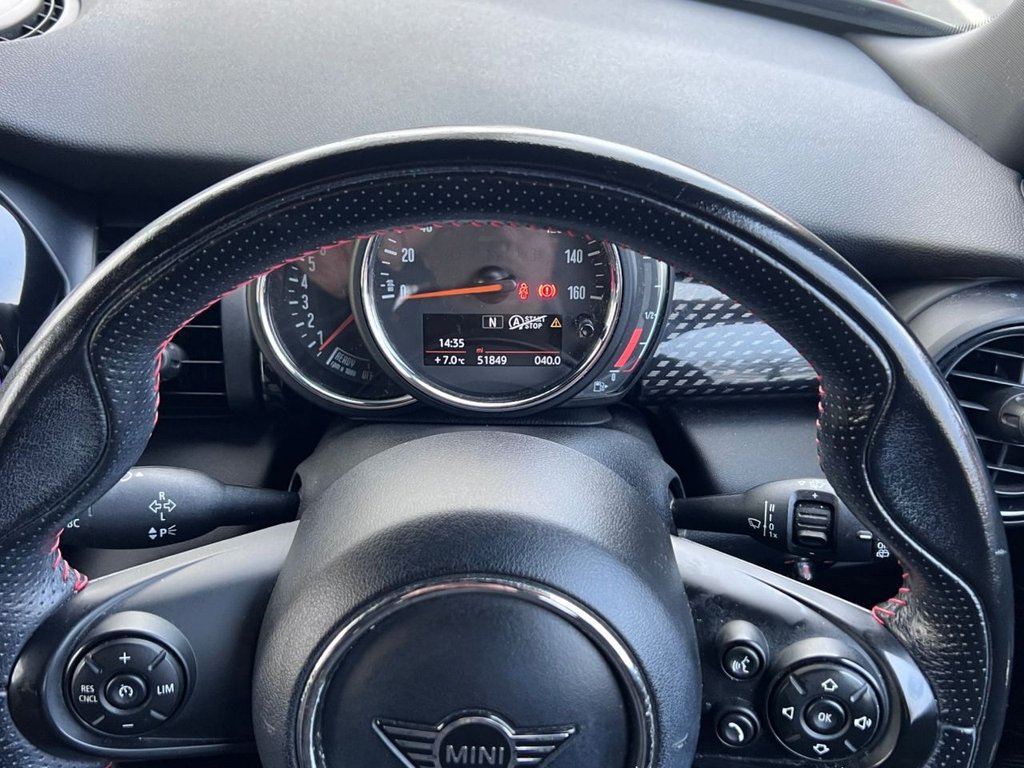 Used MINI Hatch 2019 for sale - 77250438: Photo 23